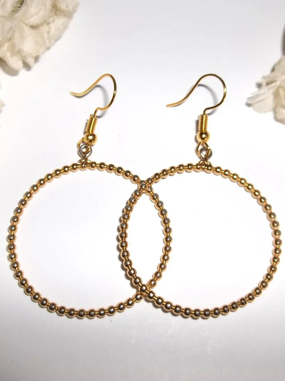Gold Tone Hoop Earrings Circle Costume Jewelry Girl Woman Set Pair Dangle D510